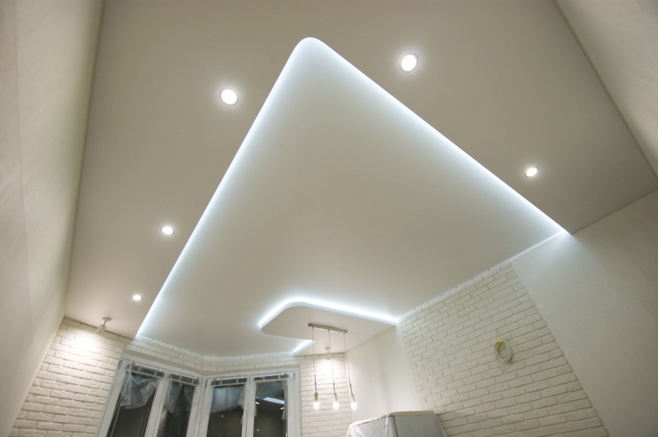 Заказать парящие натяжные потолки в г. Арск